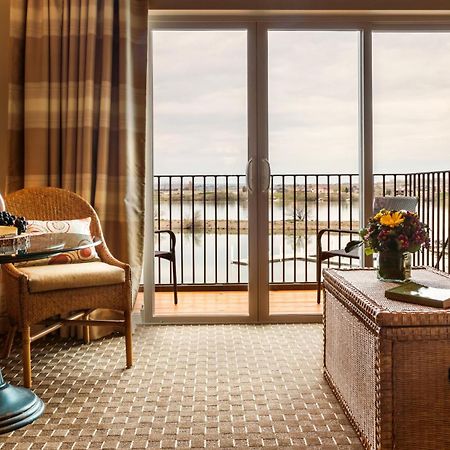 The Lodge At Columbia Point Richland Room photo