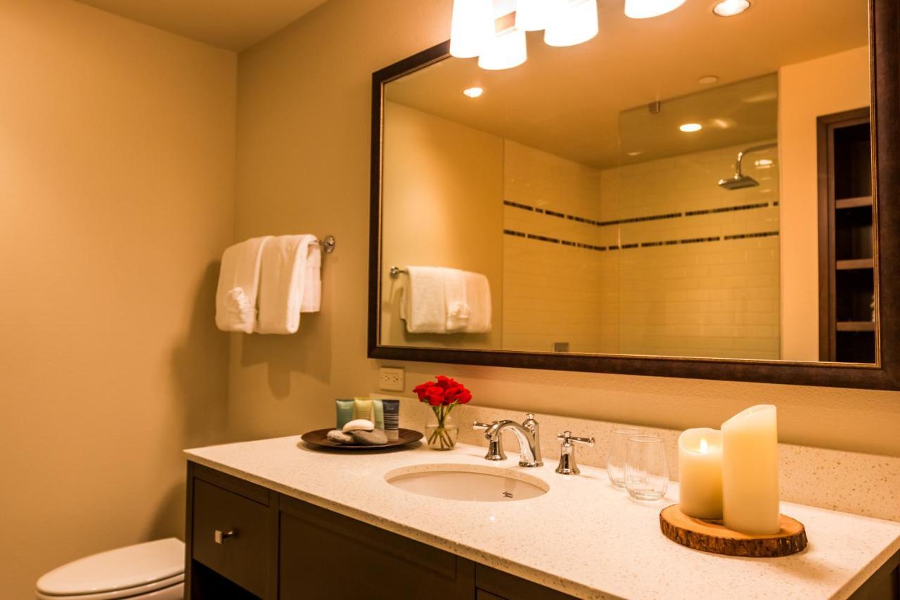The Lodge At Columbia Point Richland Room photo
