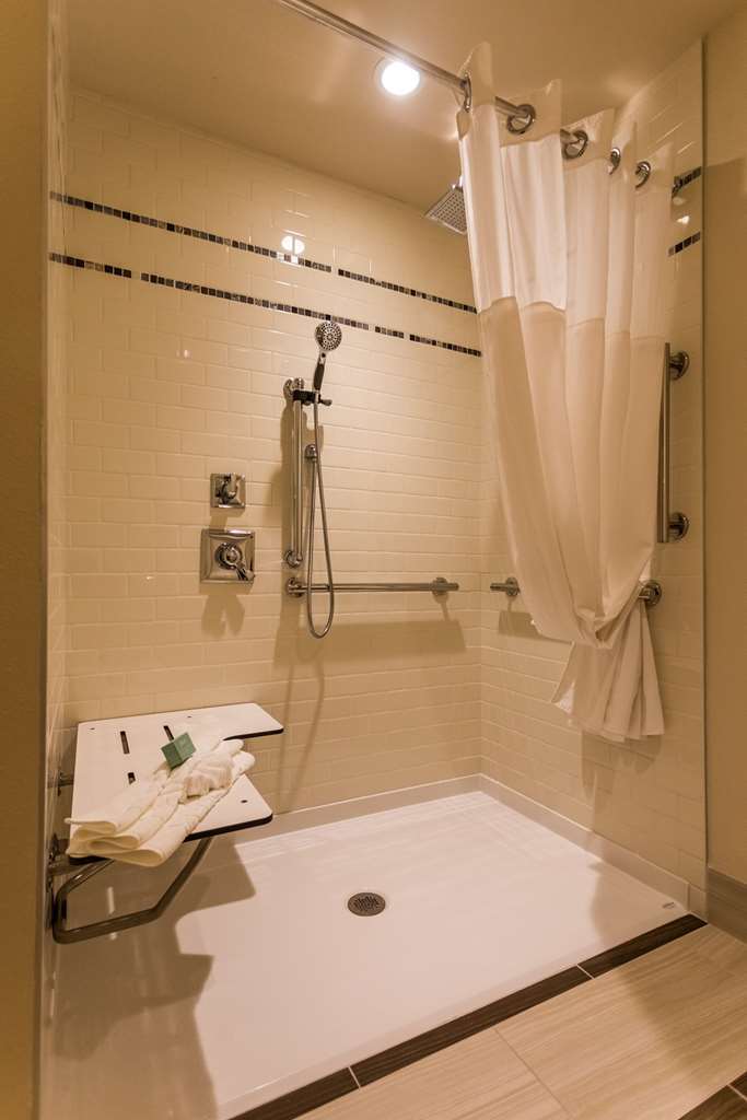 The Lodge At Columbia Point Richland Room photo