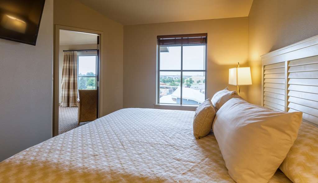The Lodge At Columbia Point Richland Room photo